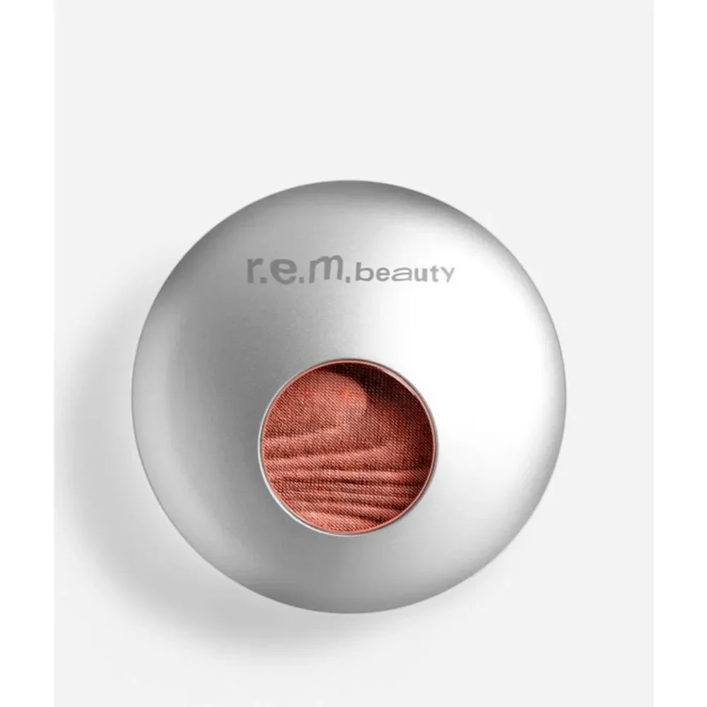 R.E.M. BEAUTY  - NWTIB- Hypernova Satin Matte Blush in 